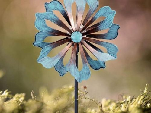 Top 10 Garden Wind Spinners That Will Add a Touch of Magic to Your Outdoors